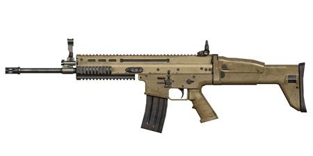 绝地求生刺激战场SCAR和M416哪个好