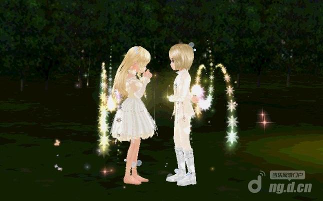 图2辉光情侣套装特效1.jpg 图2辉光情侣套装特效1.jpg